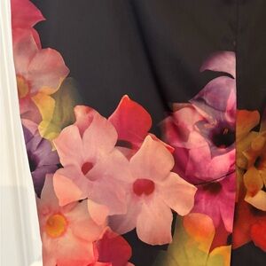 Ted Baker KAIKAI Vibrant Floral Print Skirt | TB Size 3 US Size 8